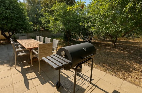 Heraklion House | Spacious 5-bedroom house in Heraklion with WiFi, AC