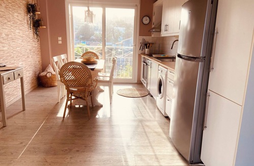 Dassia Apartment | Spacious and peaceful place for your vacation, soraude with green gardens