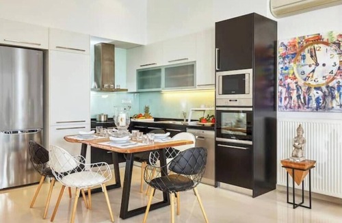 Lygaria Apartment | Spacious Mint Luxury Villa access to Private Beach