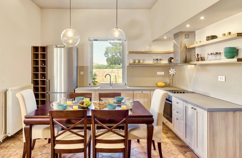 Pigadhakia Villa | Spacious villa with 5 bedrooms and private pool located close to Alykes