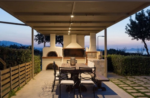 Tria Monastiria Villa | Spectacular Villa With Breathtaking Views
