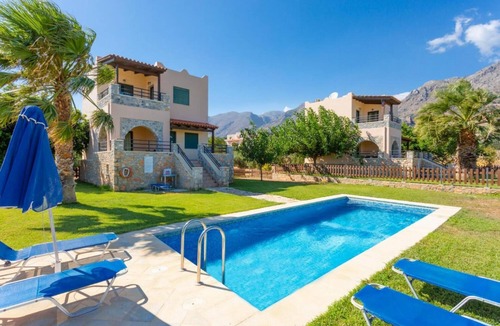 Fragkokastello Villa | Spiros Villas Collection