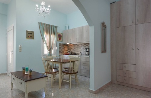 Kalamaki Apartment | Spyros Aptmnts - Studio Ariadni with communal pool
