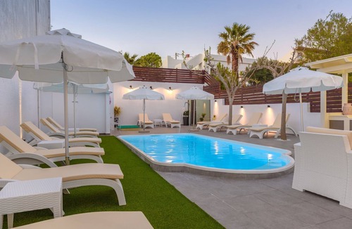 Kalamaki Apartment | Spyros Aptmts - Klio with pool