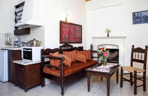 Drosia Apartment | Stay for 2 at Aposperitis Drosia