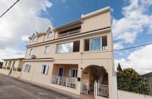 Lixouri Apartment | Stella Studios