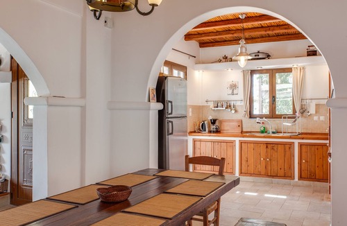 Kerames Villa | Stone Cretan home on the cliff overlooking the Libyan sea