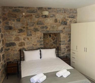 Olympi Apartment | Stone Olympi Lodges - Chios Cozy Hideaways