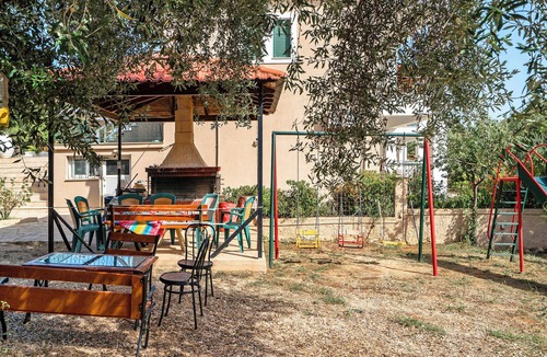 Sami Apartment | Studio Apartment "Daratos 5" with Sea View, Shared Garden & Wi-Fi