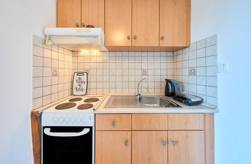 Katsimatika Apartment | Studio Apartment 'Dolphin' with Sea View, Wi-Fi and Air Conditioning