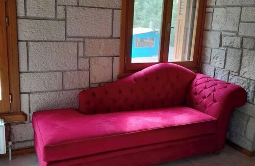 Vatsounia Apartment | Studio Apartment "Tsarouxi Village 1" with Mountain View, Private Terrace & Wi-Fi