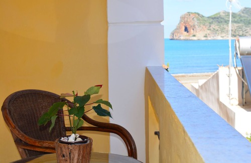 Agia Marina Apartment | Studio Apt. By The Sea In The Heart Of Agia Marina #3