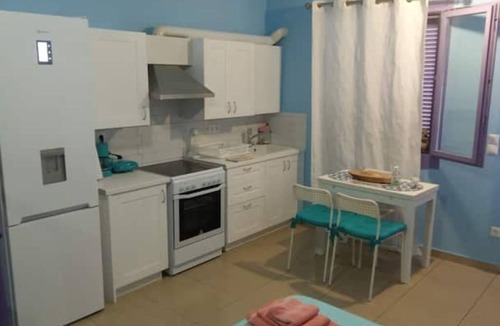 Vourkari Apartment | Studio in Vourkari with fully equipped kitchen
