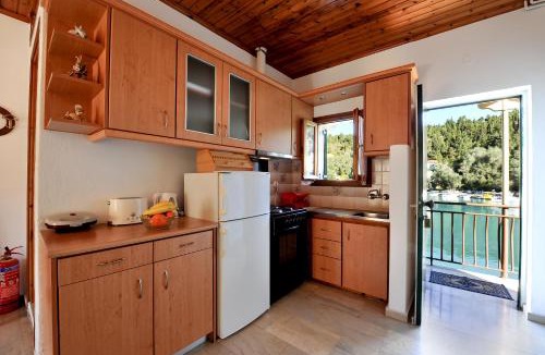 Lakka Apartment | Studio Lina