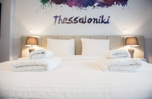 Thessaloniki City Centre Apartment | Studio Nephele by QR booking