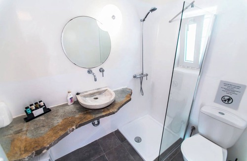Paradise Hotel | Studio with Clear Sea View, Shared Infinity pool, bar, gym, 4' from the beach