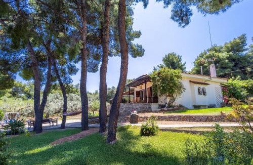 Lokroi House | Stunning Evia Sea View Country House