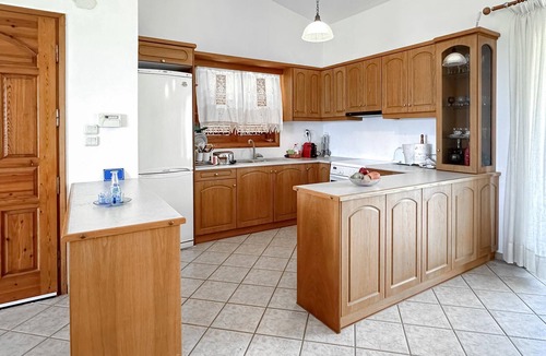 Xylokastro-Evrostina House | Stunning home in Kamari Xylokastro