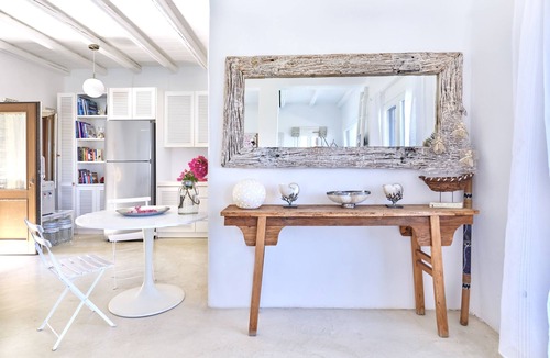 Vourkari Villa | Stunning Kea home with spectacular open views of the sunset and Vourkari bay.