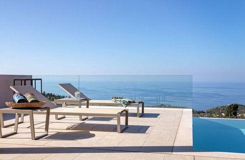 Kavallos Villa | Stunning Lefkada Villa | 2 Bedrooms |.
