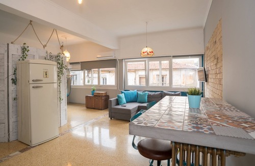 Monastiraki Apartment | Stylish loft in Plaka/Monastiraki Athina