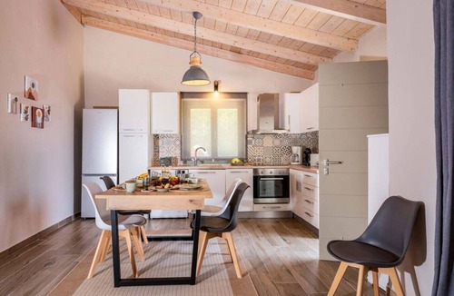 Katsimatika House | Stylish Modern Retreat on Paxos