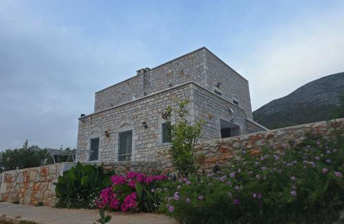 Omales Apartment | Sugar Stone House