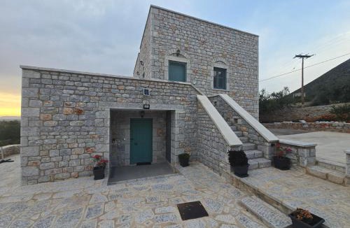 Omales Apartment | Sugar Stone House