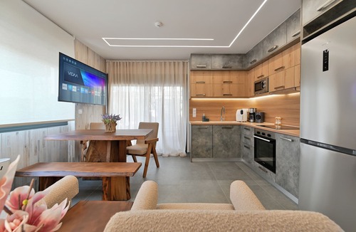 Meganisi Apartment | Suite 5 – Elegant & Serene Hideaway | September15 Suites