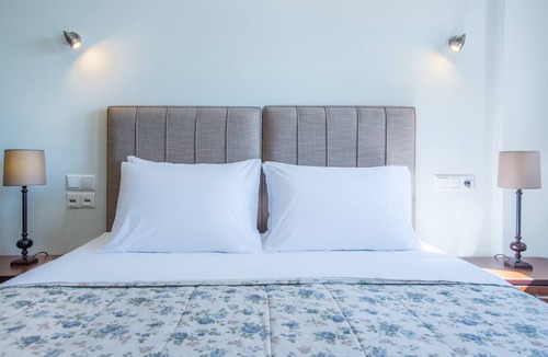 Zalongo Bed & Breakfast | Suite with Sea View, Preveza