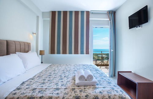 Zalongo Bed & Breakfast | Suite with Sea View, Preveza