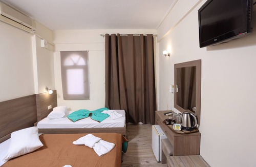 Polichrono Hotel | Summer Beach Hotel