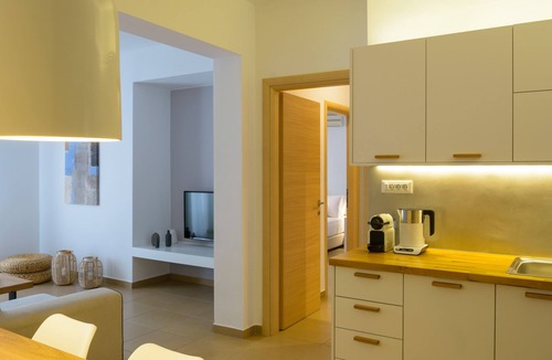 Agios Nikolaos Apartment | Summer Breeze! Airy, spacious and fully equipped sea view apartment.