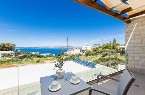 Plaka Apartment | Sun and Sea Plus Resort Hotel