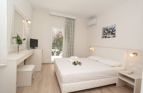 Polichrono Hotel | Sun Hotel