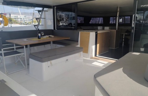 Tourlos Boat Rental | Sun-Kissed Sailing Adventure in Islas Cícladas, Mykonos