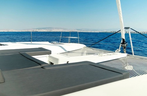 Pasalimani Boat Rental | Sun-Kissed Sailing Adventure in Islas Sarónicas
