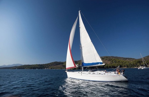 Aegina Boat Rental | Sun-Kissed Sailing Adventure in Islas Sarónicas