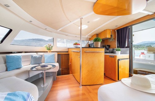 Aegina Boat Rental | Sun-Kissed Sailing Adventure in Islas Sarónicas