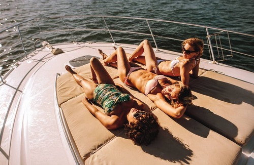 Kiato Boat Rental | Sun-Kissed Sailing Adventure in Peloponeso