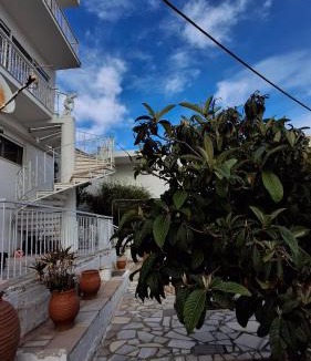 Paiania Apartment | Sun Oasis