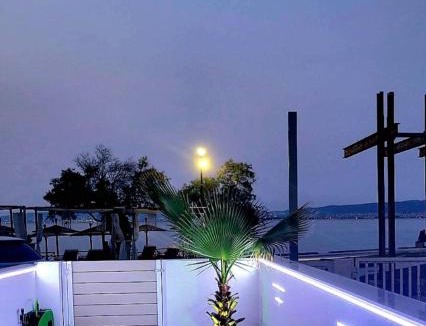 Perea Apartment | SUN SEA No 7 first line