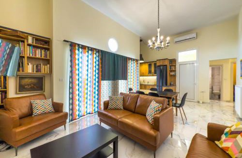 Gerakini Apartment | Sun, Sea & Space 100m to beach!