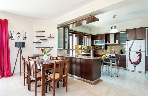 Stalos Apartment | Sunlit sea view two apartments with stunning ocean view in Stalos, Chania