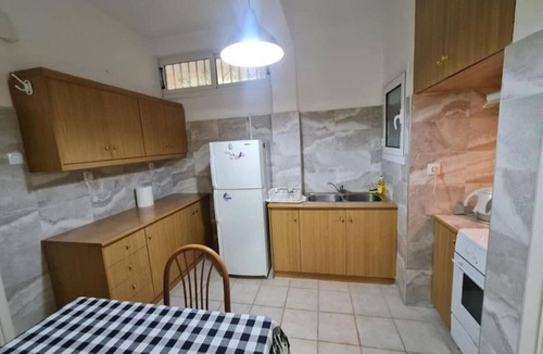 Nikaia-Agios Ioannis Rentis Apartment | Sunny Dream House