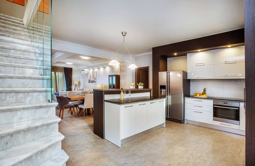 Haniotis Villa | Sunny Villas Exclusive