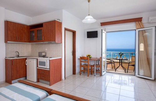 Sfakaki House | Sunrise Studios & Apartments