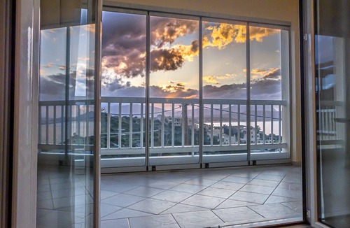 Plaka Apartment | Sunset Bay