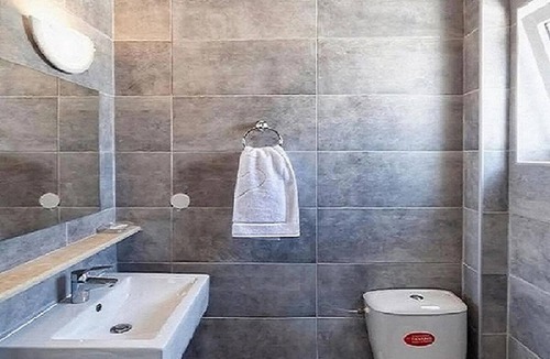 Adelianos Kampos Hotel | Sunset Paradise