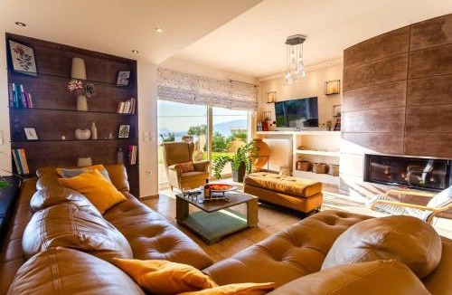 Mikri Mantineia Villa | Sunset Paradise - Verga's Utimate Seaview Getaway